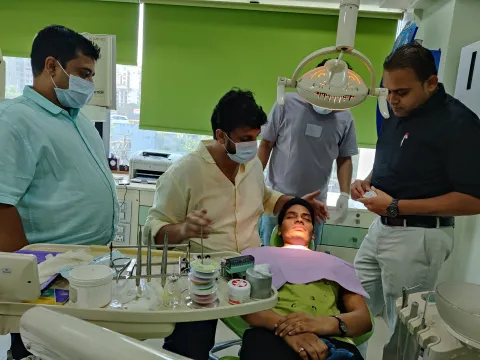 Orthomania batch of general dentists (4)