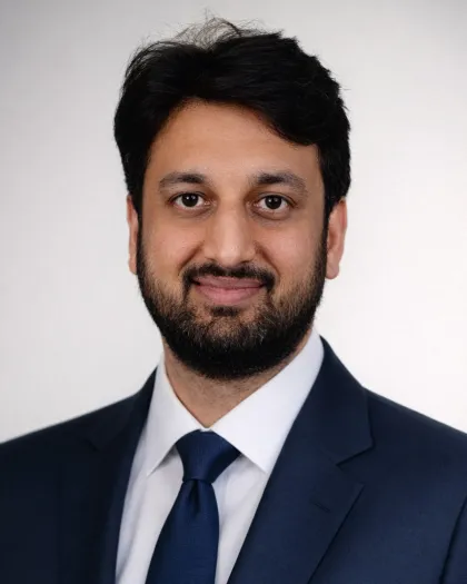 Dr. Hitesh Nagrath, orthodontist and founder of Orthomania